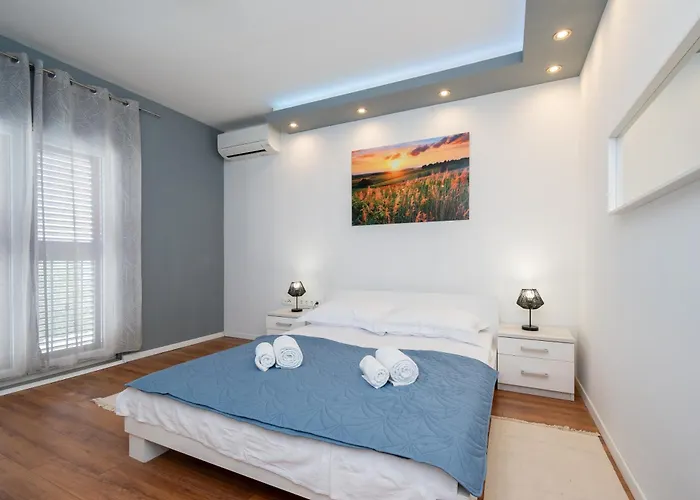 Dalmatino Поседарье