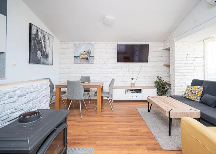 Dalmatino Поседарье