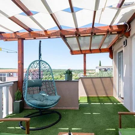 Dalmatino Apartmán *