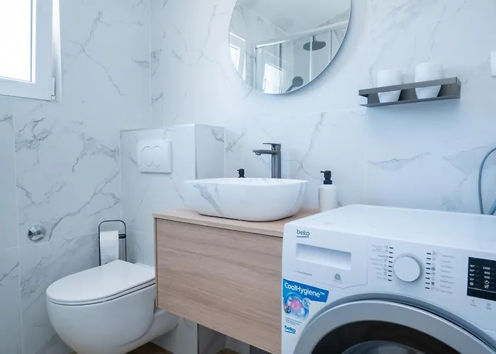 Dalmatino Apartman Posedarje