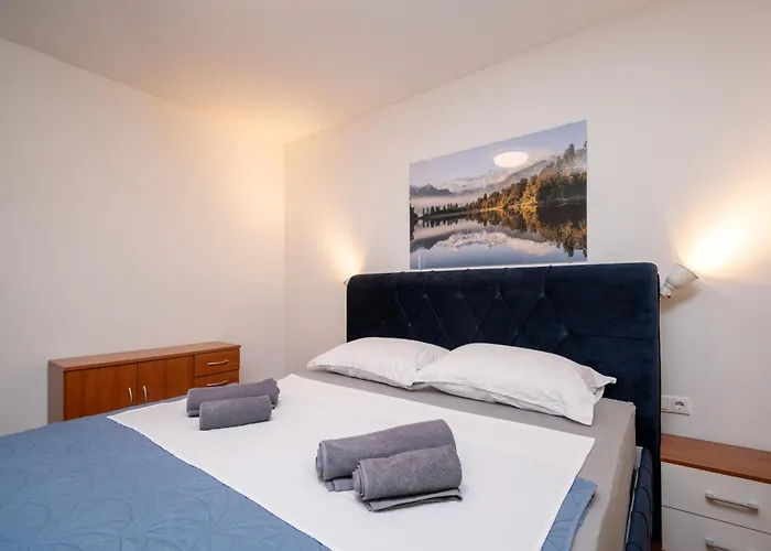 Dalmatino Apartman Posedarje