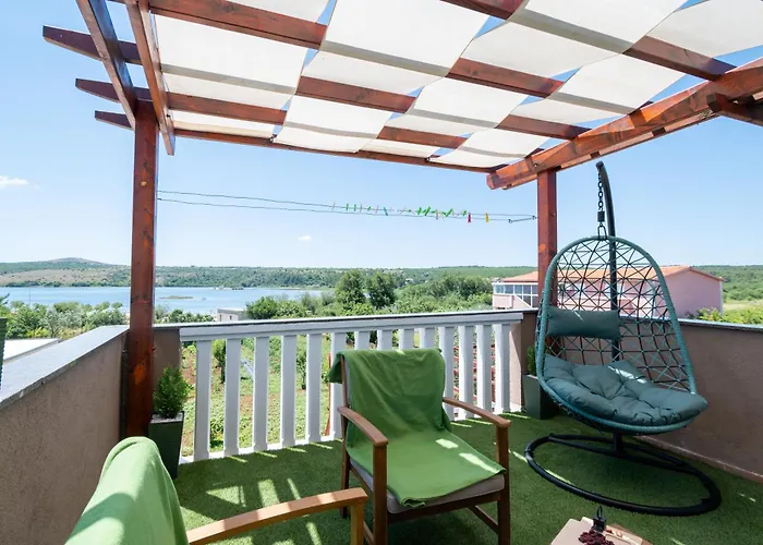 Apartman Dalmatino *